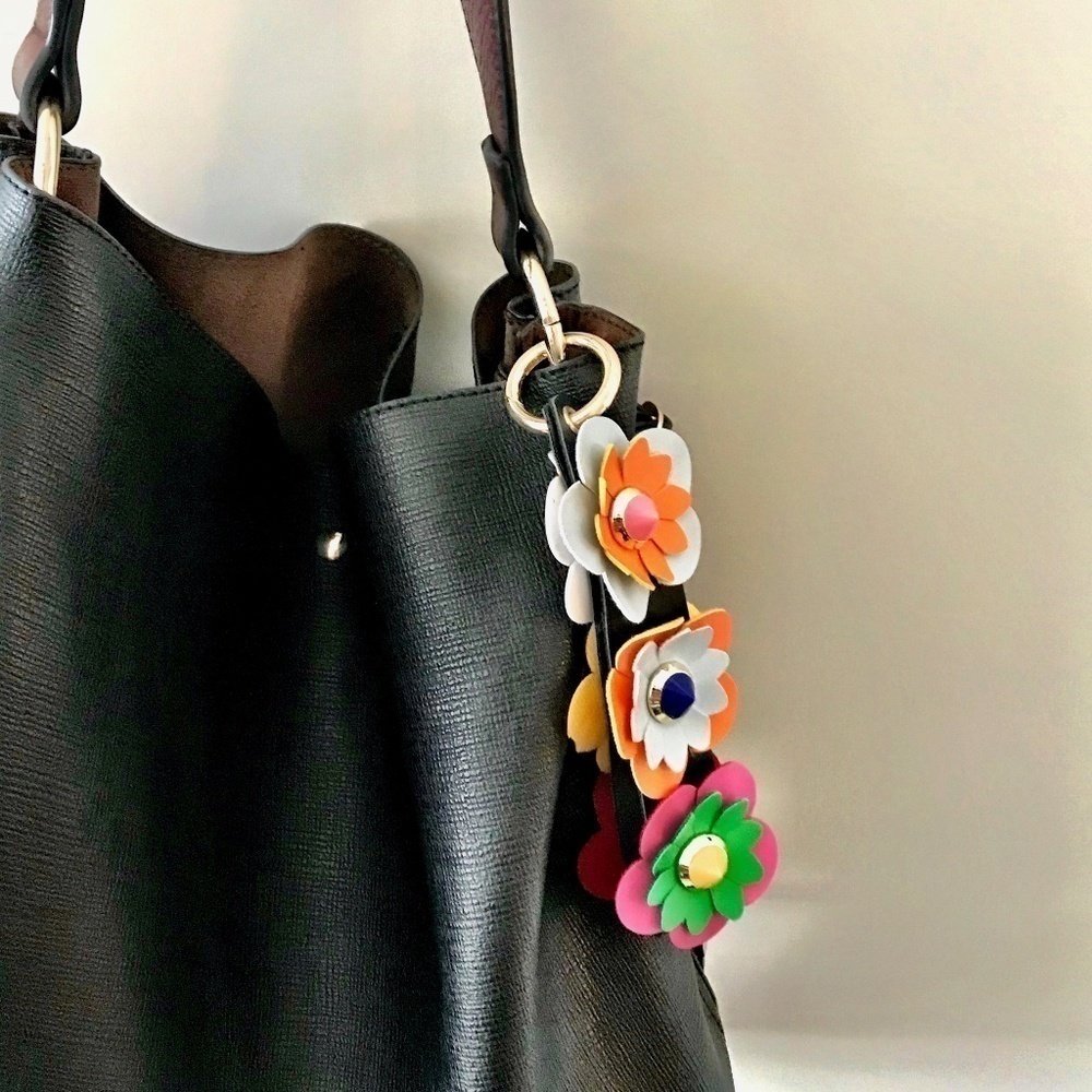 Spring Flower Purse Charm - Picture 2 of 7
